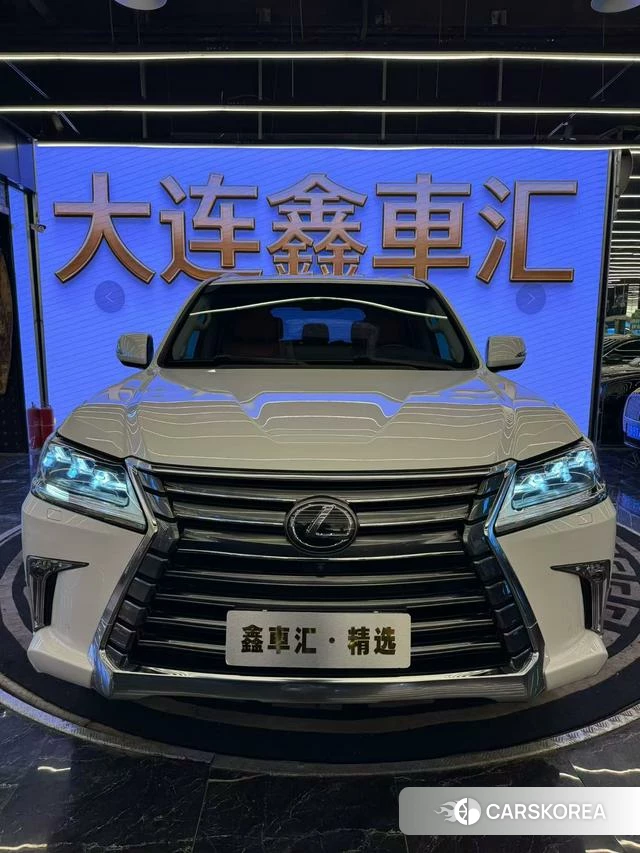 Lexus LX id 4198915 из Китая 9