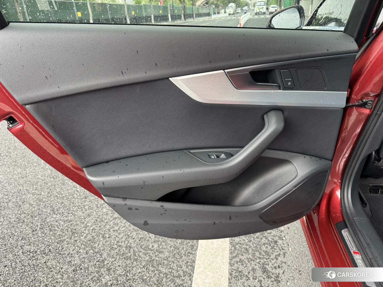 Audi A4L id 4467617 из Китая 36