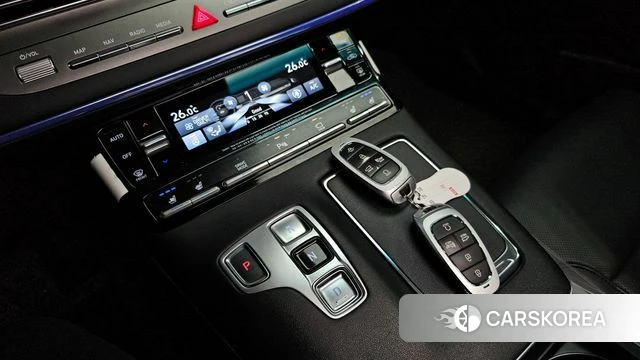 Hyundai The New Grandeur IG Hybrid id 4395913 из Кореи 31