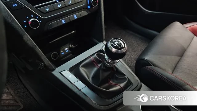 Hyundai Avante AD id 3505496 из Кореи 19