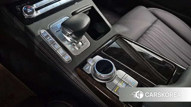 Genesis G90 id 3296261 из Кореи 19