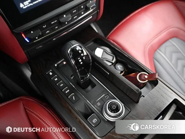 Maserati Quattroporte id 3846080 из Кореи 19