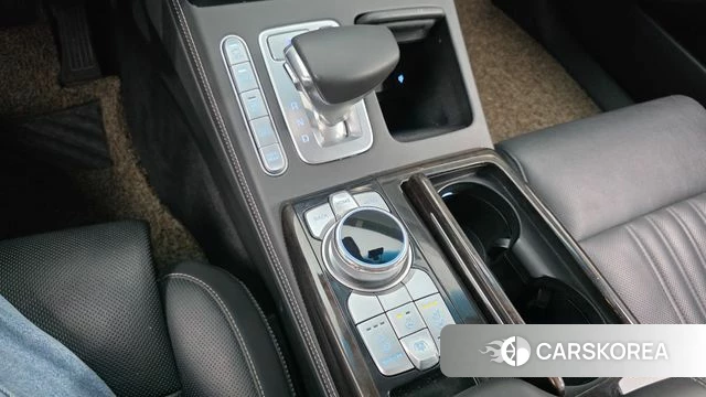 Genesis G90 id 4397312 из Кореи 19