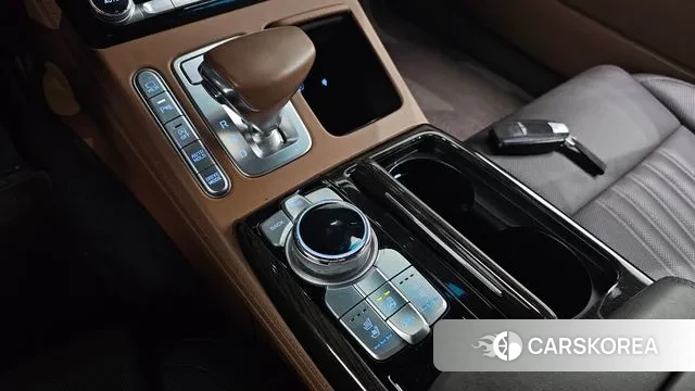 Genesis G90 id 3760705 из Кореи 19