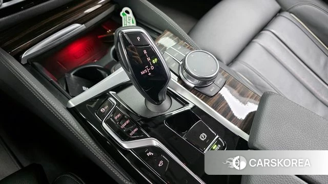 BMW 5 Series (G30) id 3864780 из Кореи 19