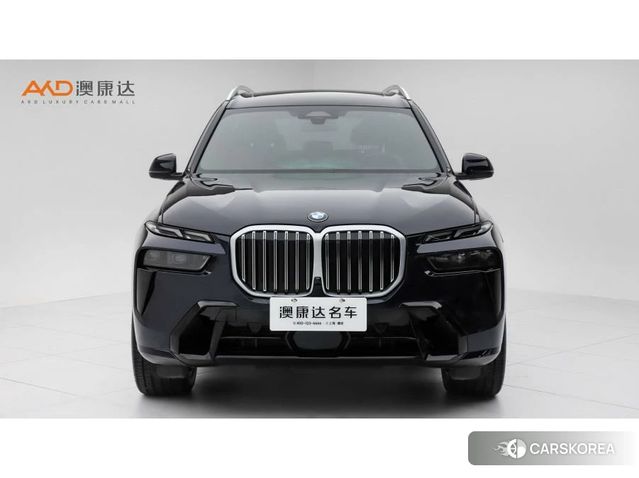 BMW X7 id 4492931 из Китая 9