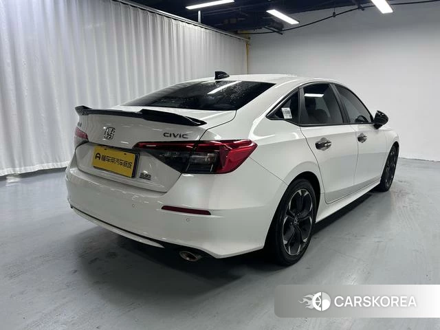 Honda Civic id 4240682 из Китая 19