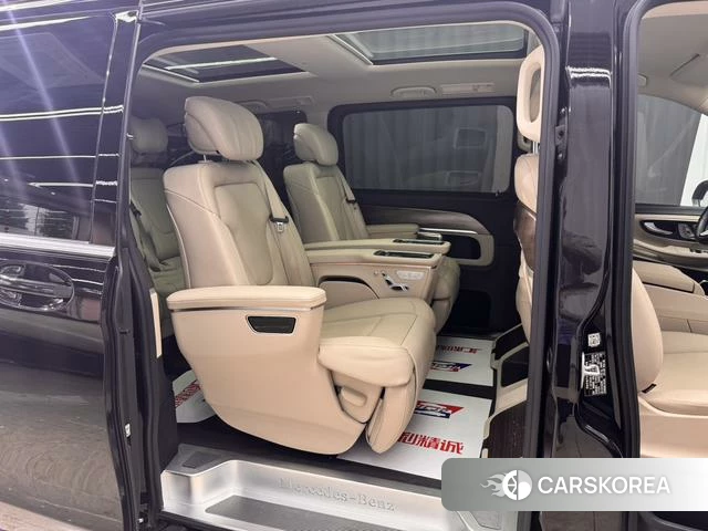 Mercedes-Benz V-class id 4300402 из Китая 25