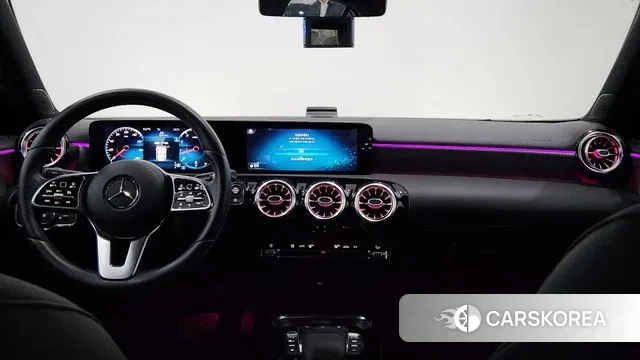 Mercedes-Benz A-Class W177 id 3367644 из Кореи 17