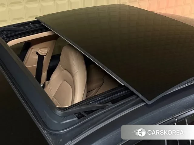 Porsche Panamera (971) id 3531104 из Кореи 16