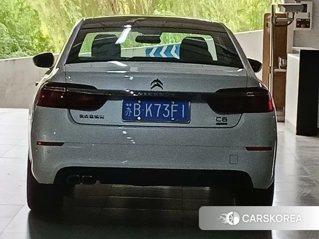 Citroen C6 id 4238422 из Китая 9