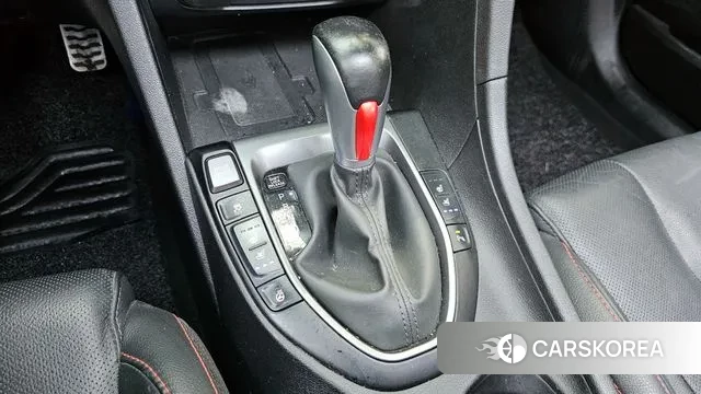 Hyundai Veloster (JS) id 3156534 из Кореи 19