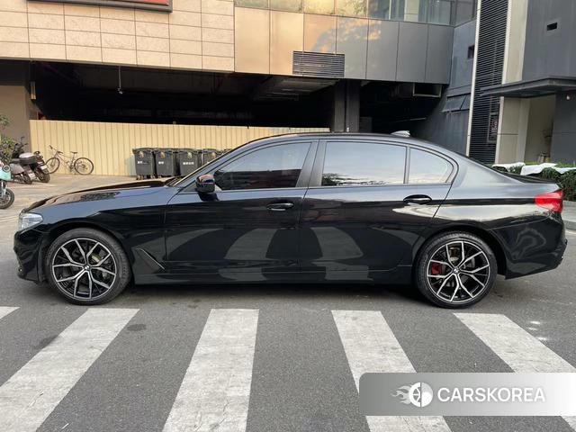 BMW 5 series id 4222299 из Китая 17
