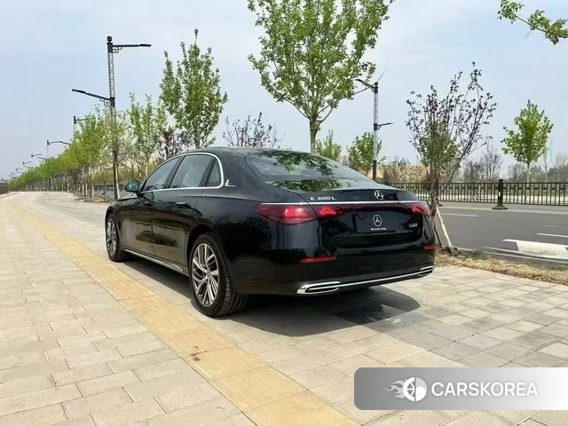 Mercedes-Benz E-class id 4210033 из Китая 9