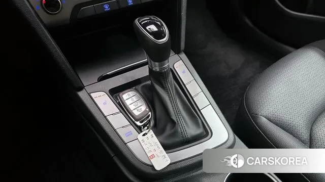 Hyundai Avante AD id 3489984 из Кореи 19