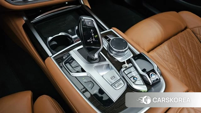 BMW 7 Series (G11) id 4196394 из Кореи 36