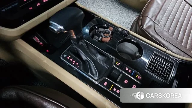 Kia The New Carnival id 3723538 из Кореи 19