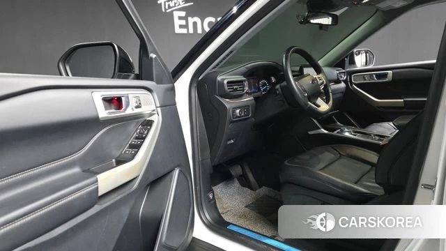 Ford Explorer 6th Generation id 3813043 из Кореи 19