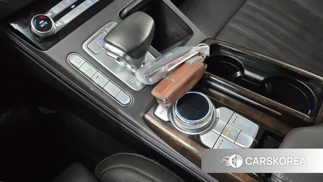 Genesis G90 id 3004724 из Кореи 19