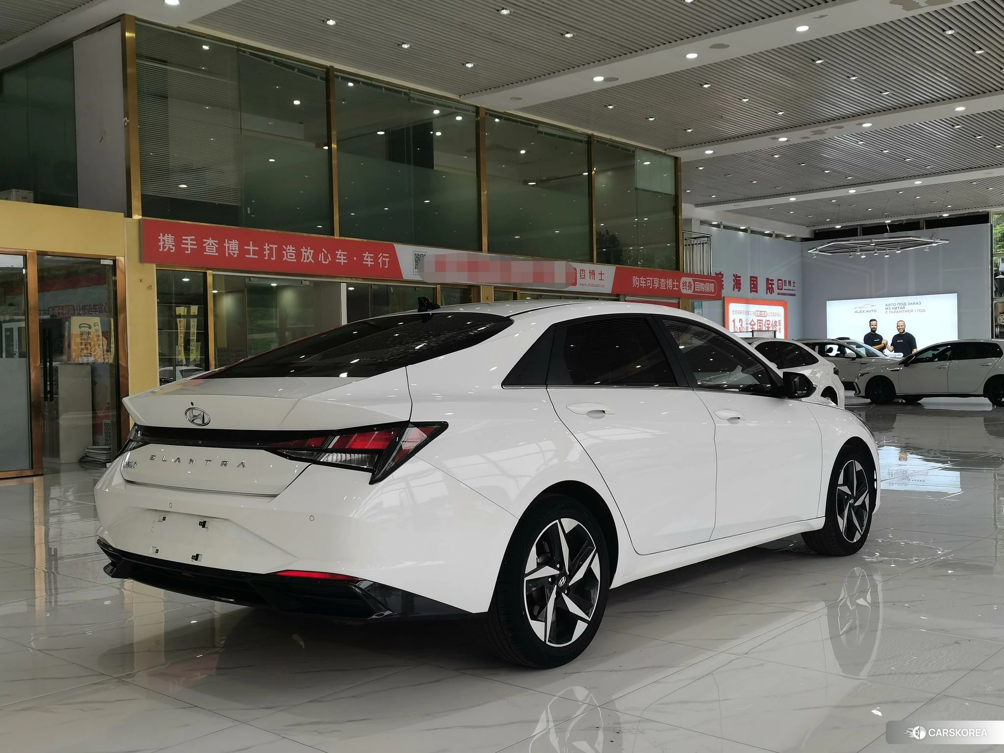 Hyundai Elantra id 4514855 из Китая 12