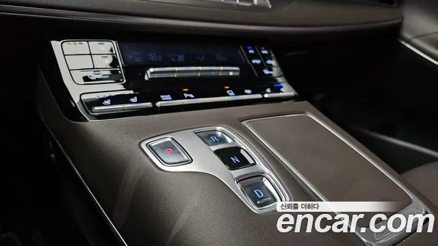 Hyundai The New Grandeur IG Hybrid id 2694898 из Кореи 19