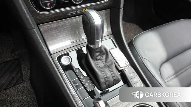 Volkswagen The New Passat id 4642888 из Кореи 36