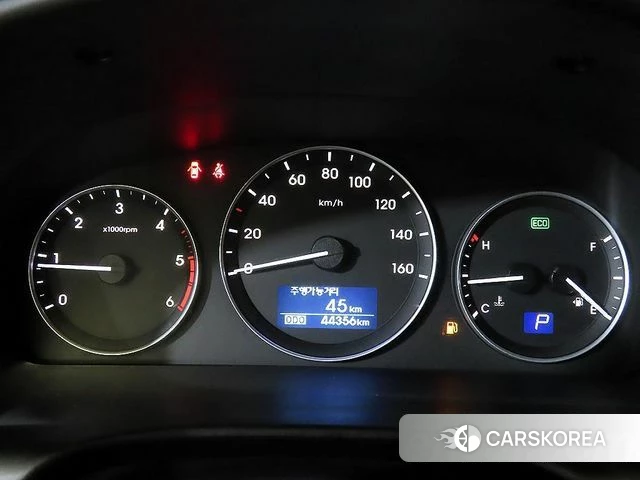 Hyundai The New Grand Starex id 4525084 из Кореи 17