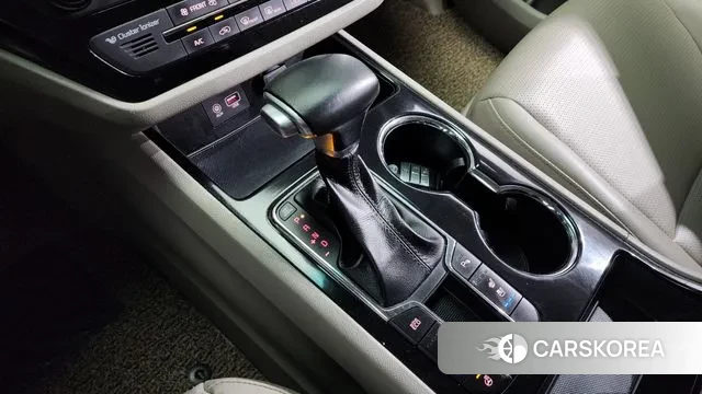 Kia The New Carnival id 3284700 из Кореи 19