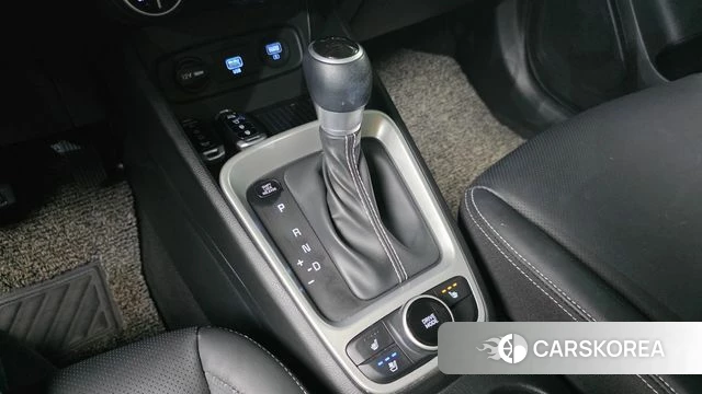 Hyundai Venue id 4507705 из Кореи 28