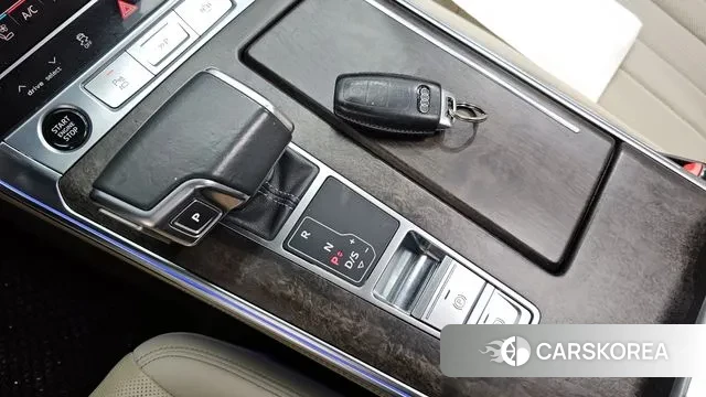 Audi A6 (C8) id 3422083 из Кореи 19