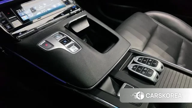 Hyundai The New Grandeur IG Hybrid id 3360639 из Кореи 19