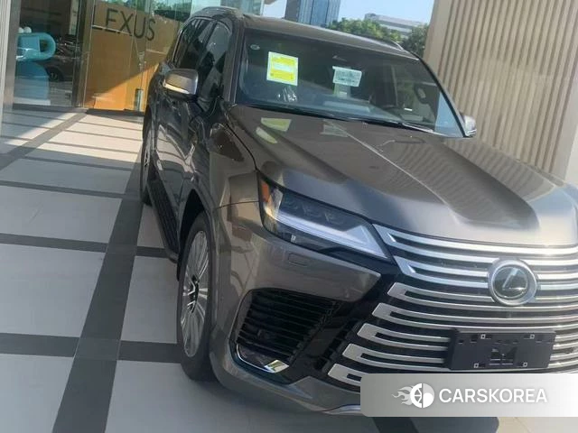 Lexus LX id 4301419 из Китая 9