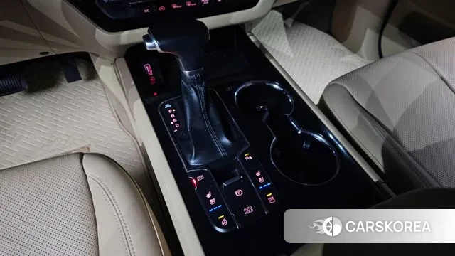 Kia The New Carnival id 3703732 из Кореи 19