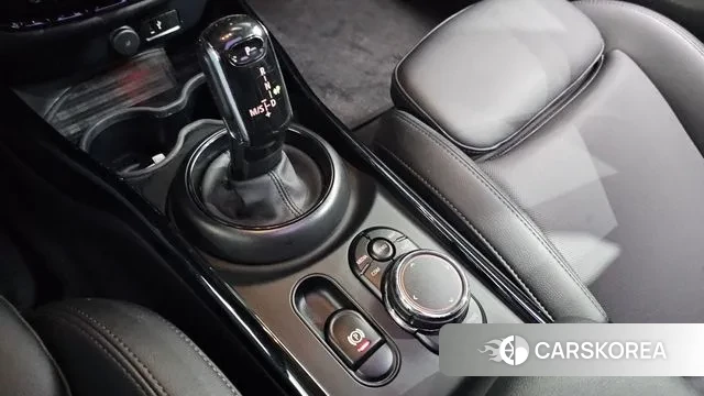 Mini Cooper D Clubman id 3772985 из Кореи 19