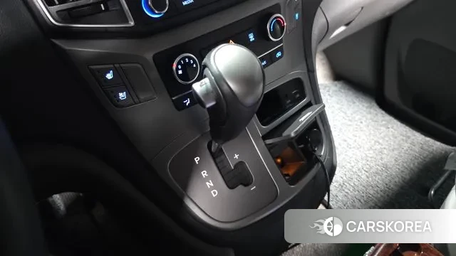 Hyundai The New Grand Starex id 3728026 из Кореи 19