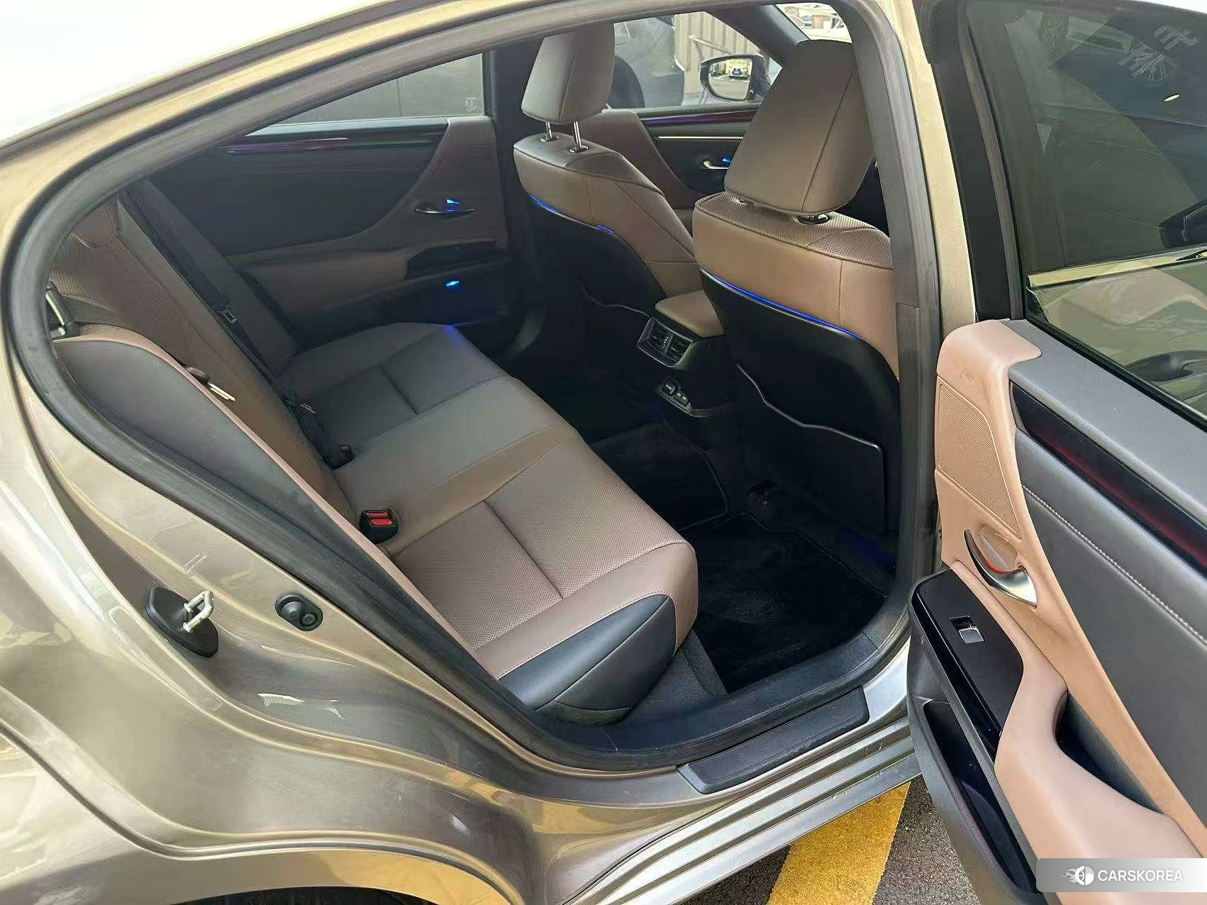 Lexus ES id 4510833 из Китая 14