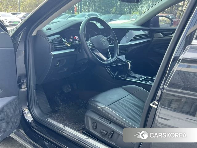 Volkswagen Passat id 4260566 из Китая 9