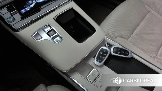 Hyundai The New Grandeur IG id 4475502 из Кореи 19
