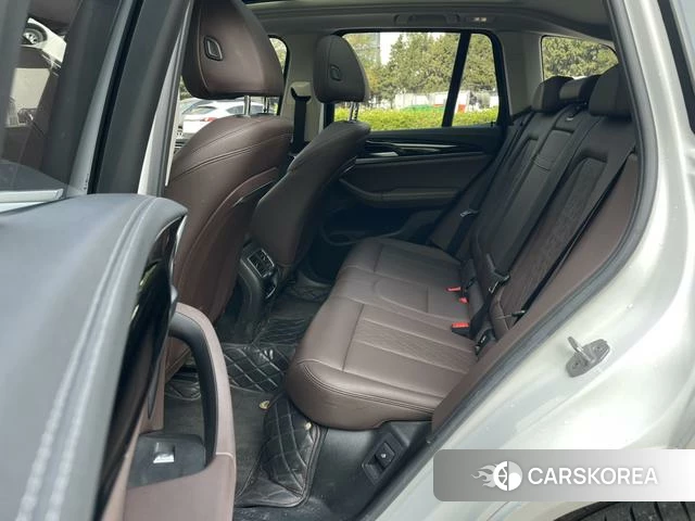 BMW X3 id 4314235 из Китая 14