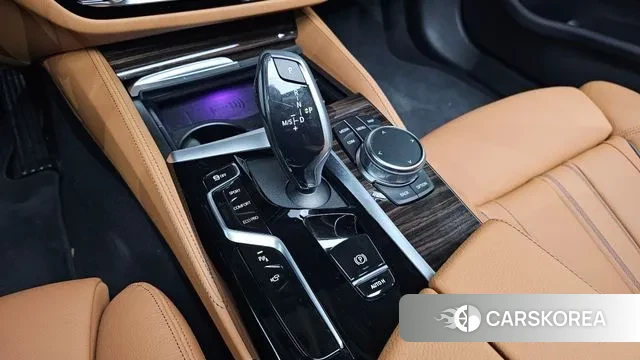 BMW 5 Series (G30) id 3377800 из Кореи 19