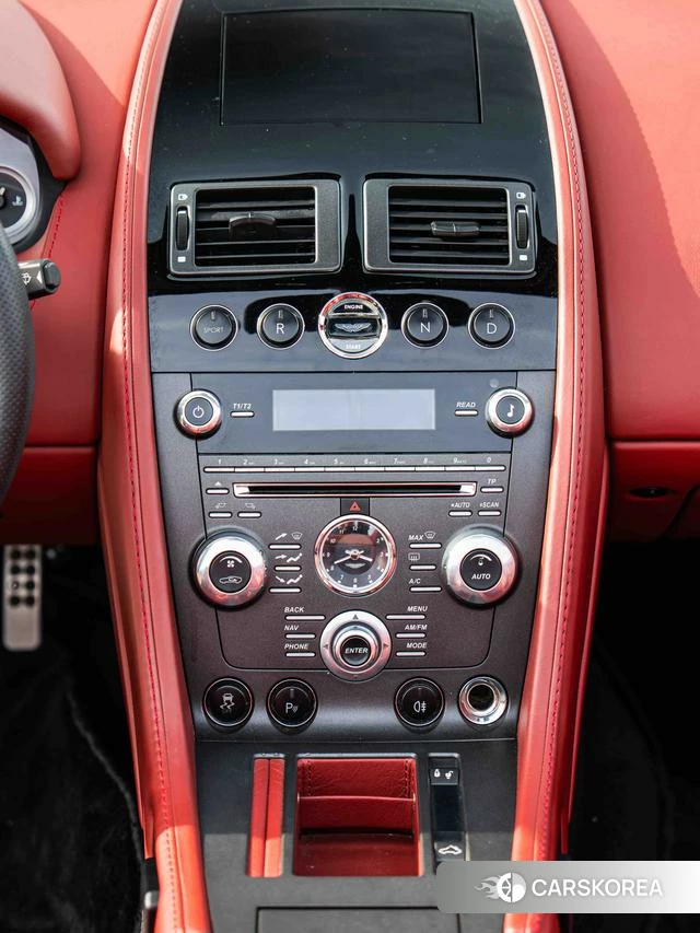 Aston Martin Vantage id 4211053 из Китая 20