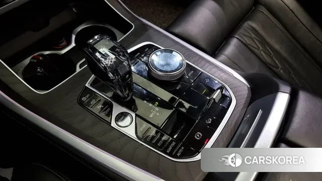 BMW X7 (G07) id 2980919 из Кореи 19