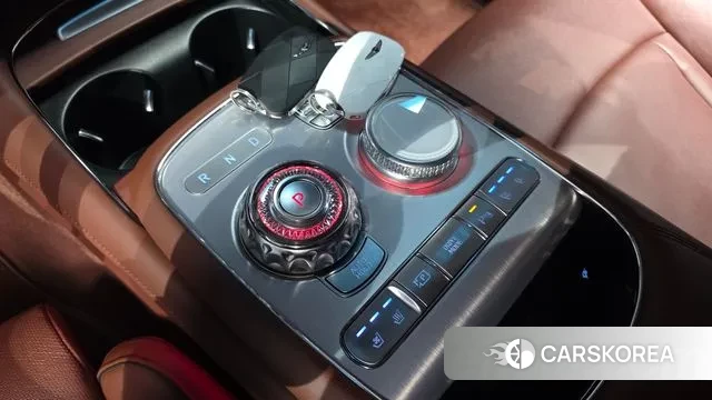 Genesis G90 (RS4) id 3334180 из Кореи 19