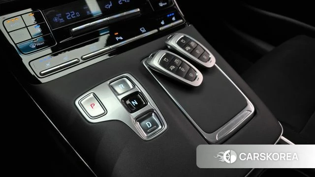 Hyundai The New Grandeur IG id 4179248 из Кореи 19