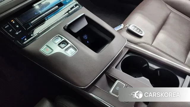 Hyundai The New Grandeur IG Hybrid id 3788470 из Кореи 19