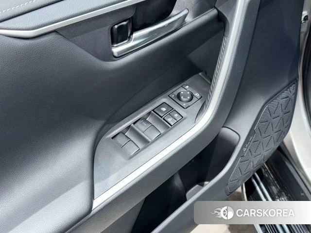 Toyota RAV4 Rongfang id 4276458 из Китая 32