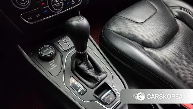 Jeep Cherokee (KL) id 2902990 из Кореи 19