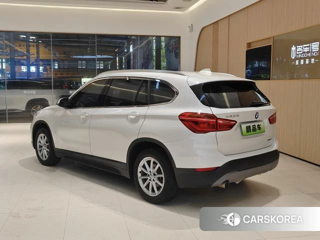 BMW X1 id 4220848 из Китая 9