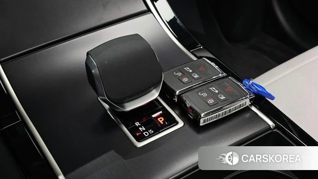 Land Rover Range Rover Velar id 4756811 из Кореи 19
