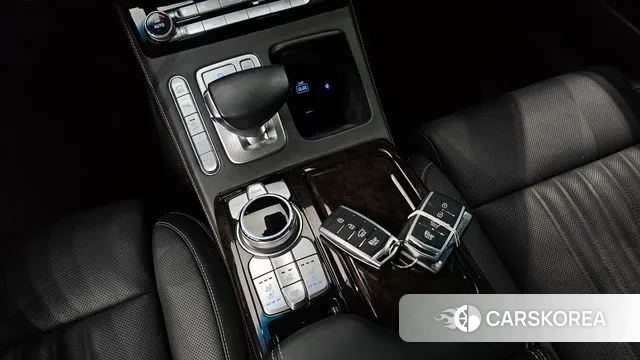 Genesis G90 id 2970394 из Кореи 19